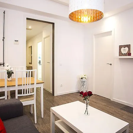 Camp Nou Apartment L'Hospitalet de Llobregat Exterior photo